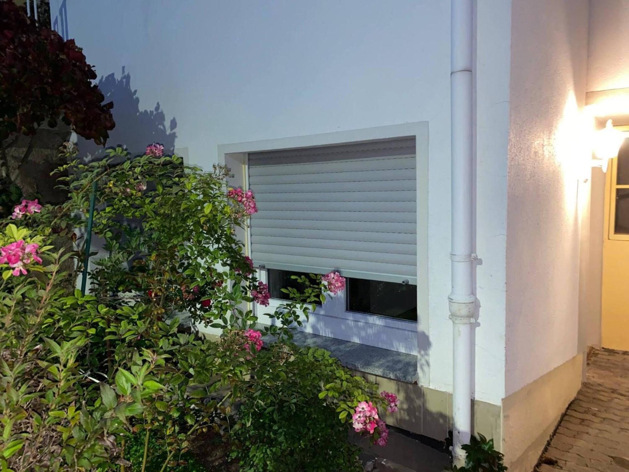 Moderne Souterrain-Oase In Top-Lage บัดแฮร์สเฟลด์ ภายนอก รูปภาพ
